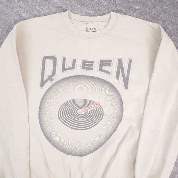 Thrashed Queen Music Band Tour Small Beige Long Sleeve Pullover Sweatshirt - Picture 9 of 13